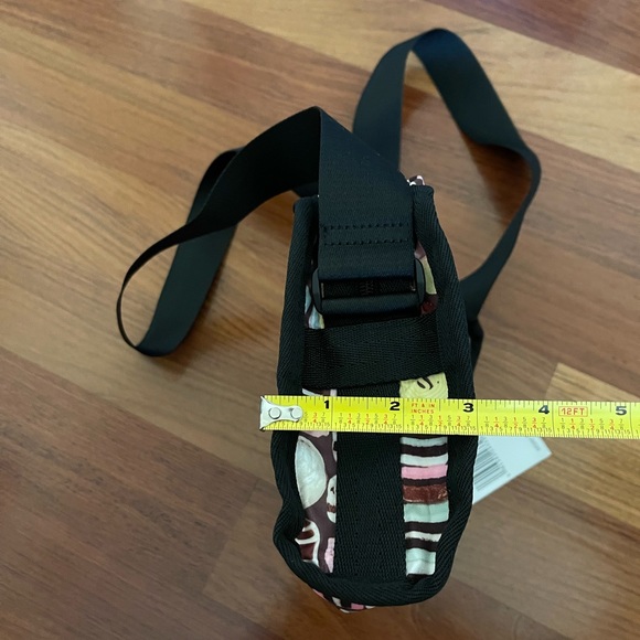 NWT Lesportsac Gabrielle East/West Crossbody Bag - Picture 10 of 11